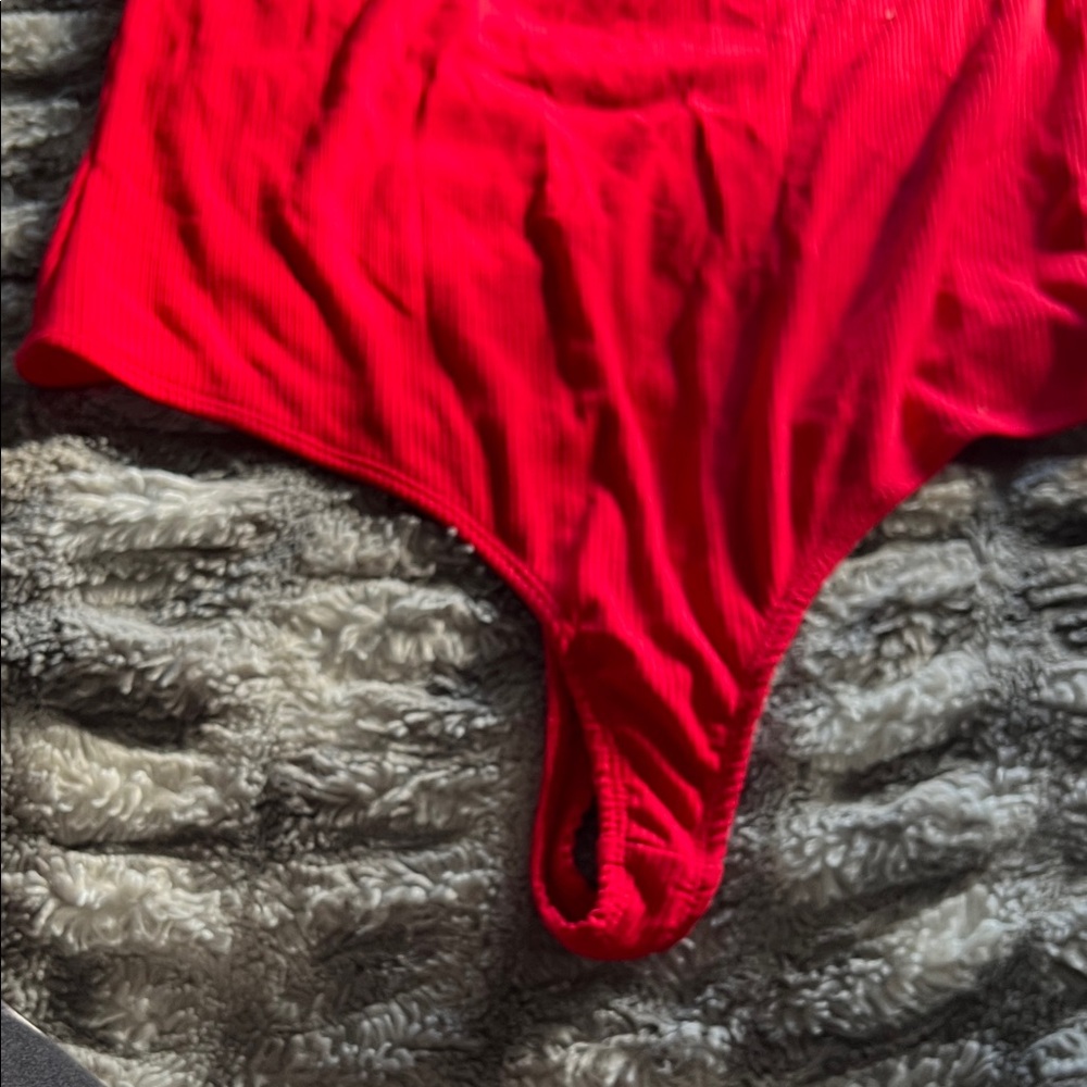 Elodie Vibrant Red Ribbed Top - Picture 5 of 7